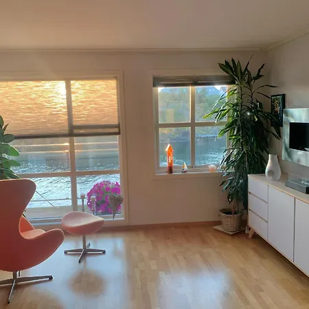 Apartment With Seaview